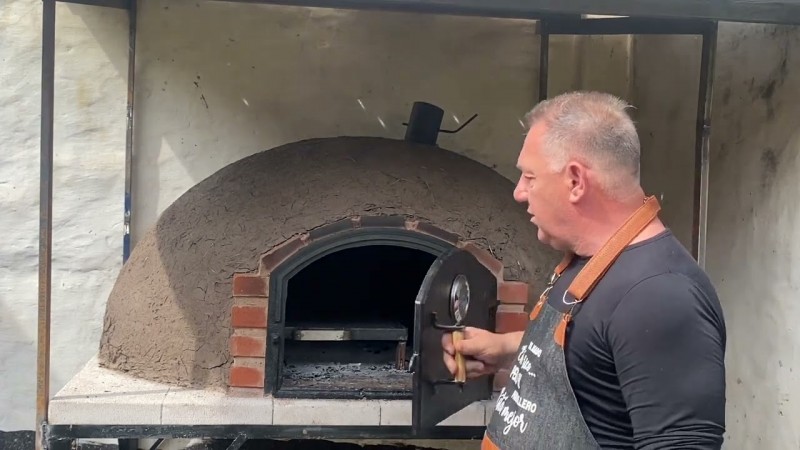 Horno de barro: cómo construirlo y qué se puede cocinar en él